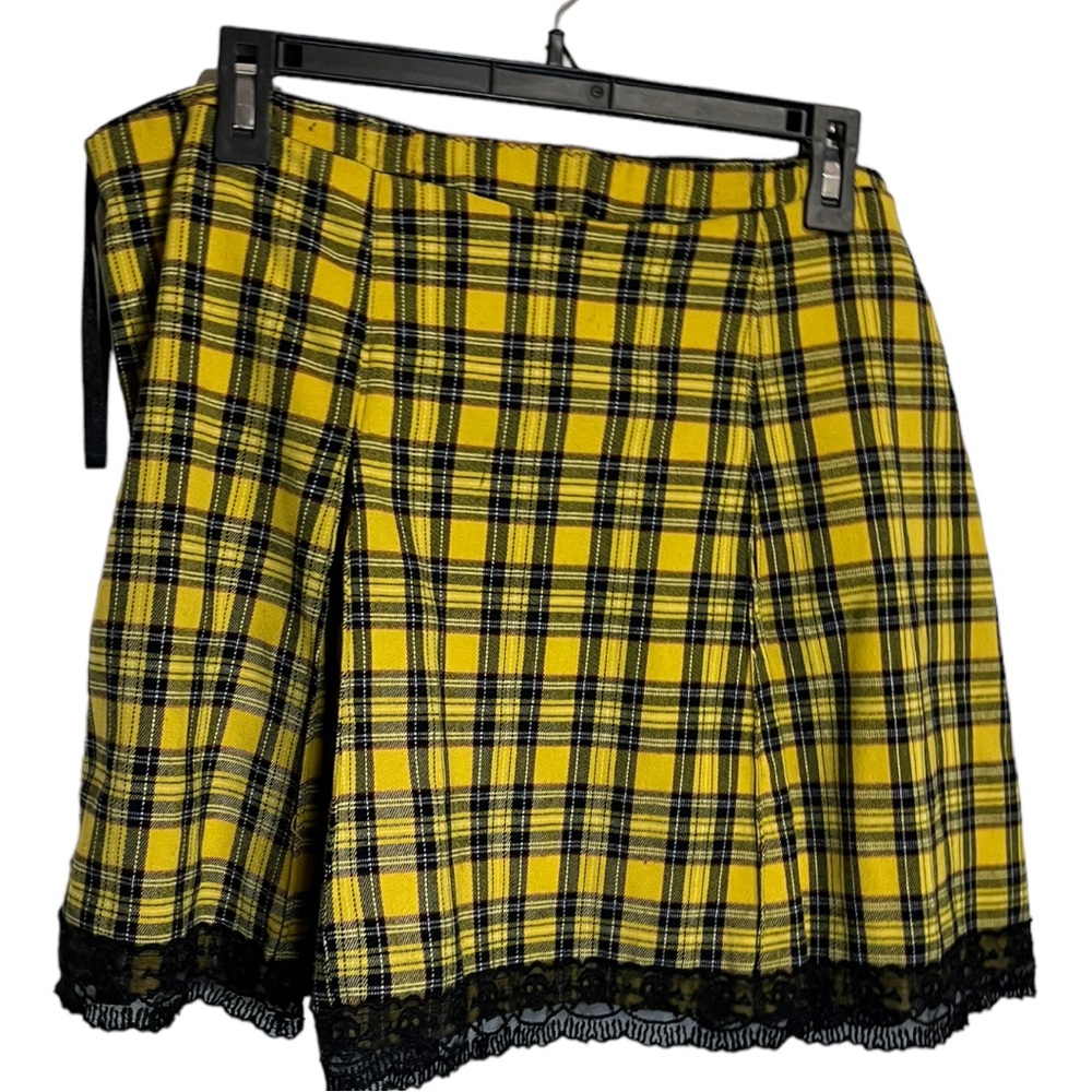 Tripp nyc Yellow Plaid Mini Skirt with Skull Trim
